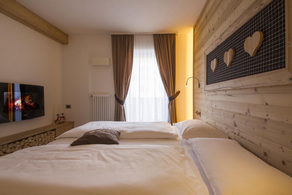 Hotel Garni Lastei Pozza di Fassa Zewnętrze zdjęcie