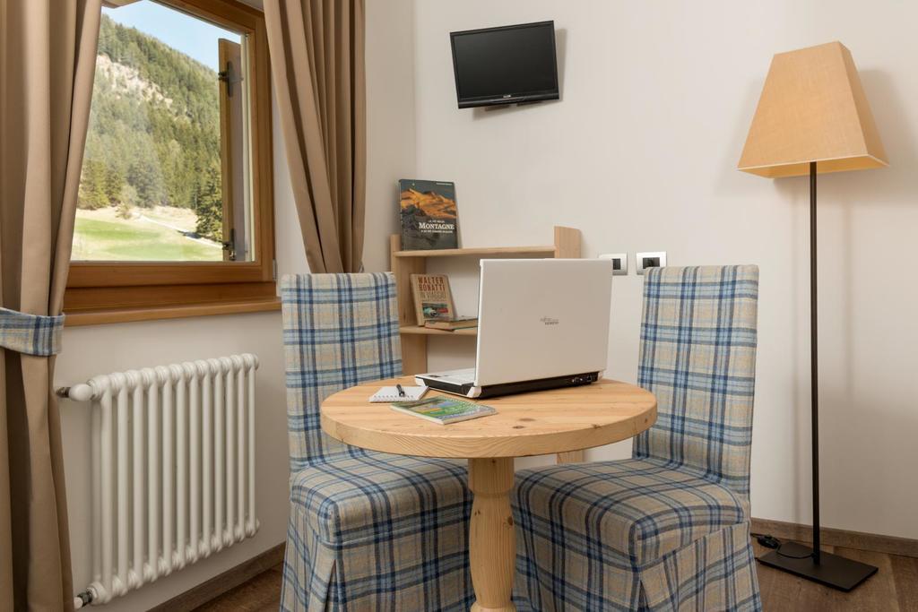 Hotel Garni Lastei Pozza di Fassa Zewnętrze zdjęcie
