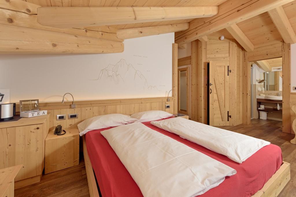 Hotel Garni Lastei Pozza di Fassa Zewnętrze zdjęcie