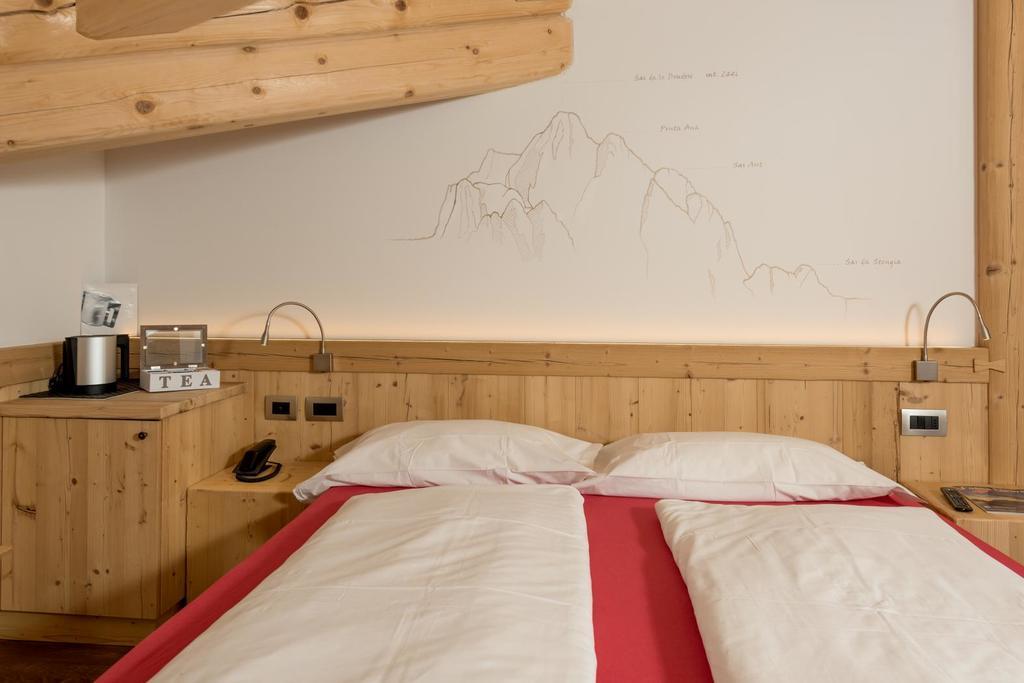 Hotel Garni Lastei Pozza di Fassa Zewnętrze zdjęcie